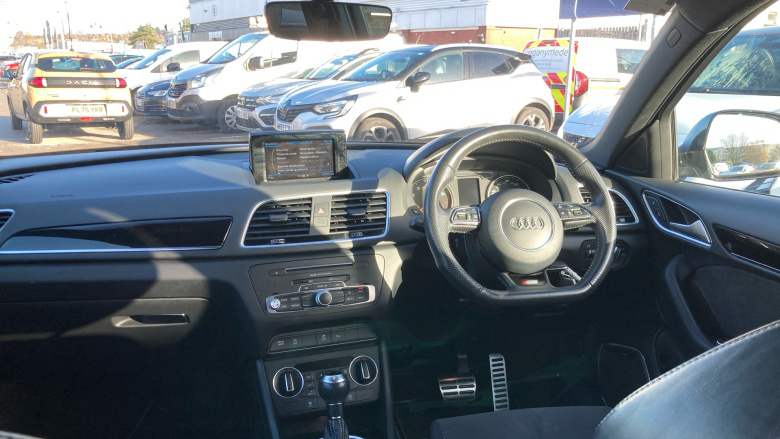 Audi Q3 1.4T FSI Black Edition 5dr Petrol Estate